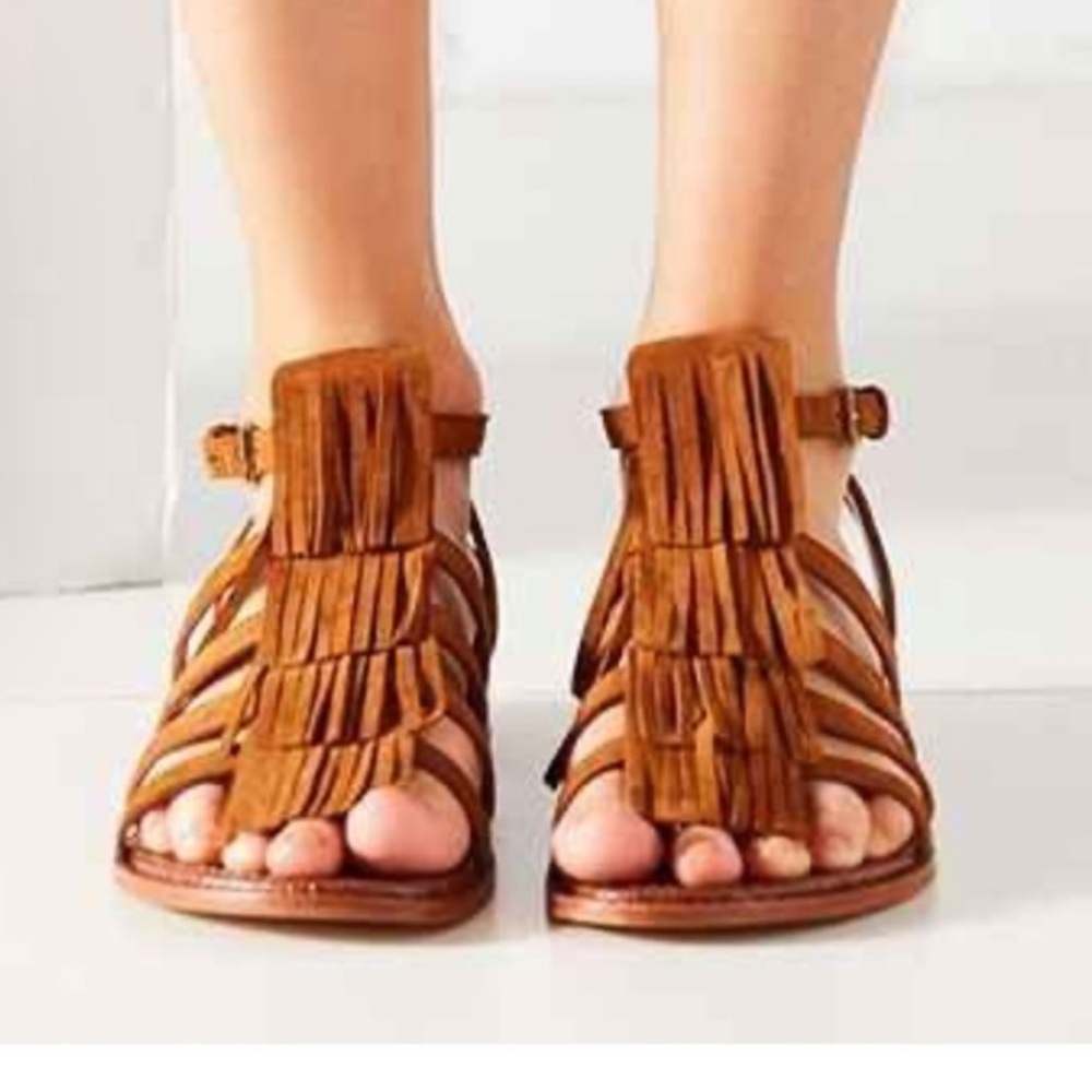 Sam Edelman Tan Fringe Sandals 9.5M